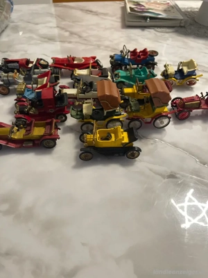 Alte model Autos  Bild 3