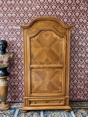 Biedermeier Schrank Dielenschrank Landhaus Kirschbaum Bild 10