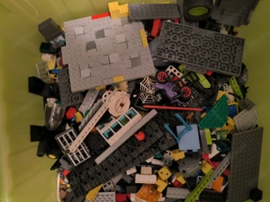 Lego plus Kiste  Bild 2