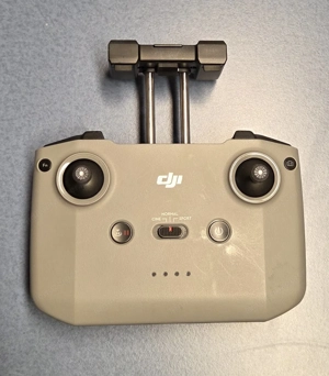 DJI Air 2S Drohne   kaum genutzt, mit umfangreichem Zubehör Bild 4