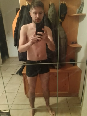 Junger Mann Sucht sympathische Paare  Bild 4