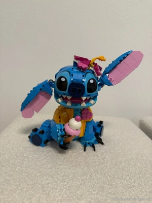 Stitch Lego Figur