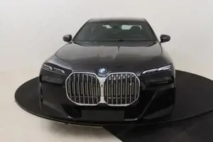 BMW i7 eDrive50 335 kW (455 PS), Automatik, Heckantrieb Bild 2