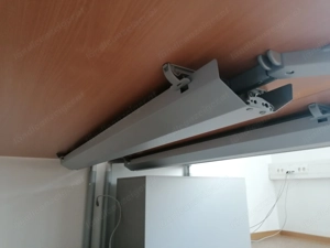 Schöner, neuwertiger "Hali" Bürotisch  Schreibtisch Bild 4