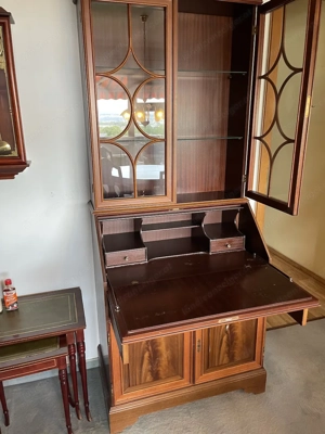 Biedermeier Sekretär mit Vitrine aus Mahagoni englische Stilmöbel ANNO DOM Bild 3