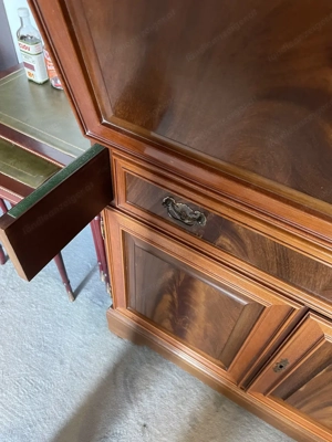 Biedermeier Sekretär mit Vitrine aus Mahagoni englische Stilmöbel ANNO DOM Bild 4