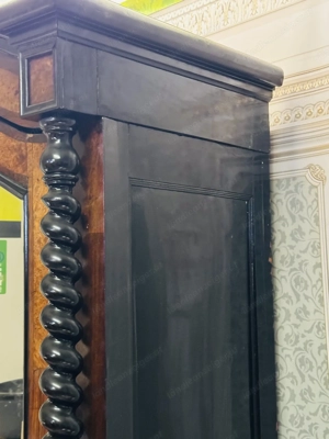 Antiker Schrank mit Spiegel Gründerzeit Danziger Barock Nussbaum Kasten  Bild 2