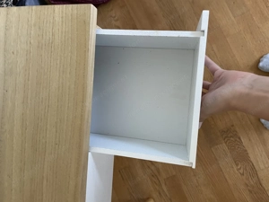 Holz Schminktisch mit rundem Spiegel Bild 2