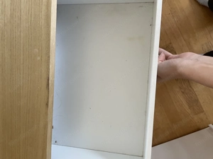 Holz Schminktisch mit rundem Spiegel Bild 3