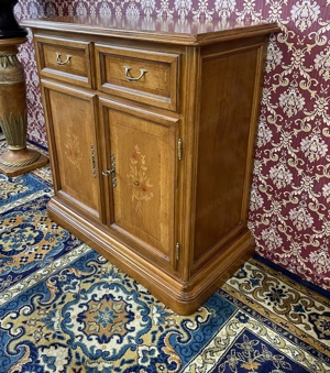 Kommode SELVA Biedermeier Anrichte Landhaus Nussbaum Bild 8