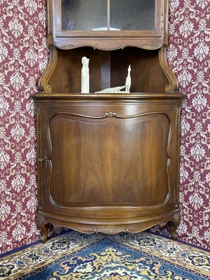 Vitrine Barockstil EckvitrineBauernschrank Bauernmöbel Stilmöbel Landhaus  Bild 6