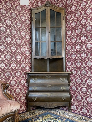 Vitrine Barockstil Eckvitrine Bauernschrank Bauernmöbel Stilmöbel Landhaus Eiche Bild 1