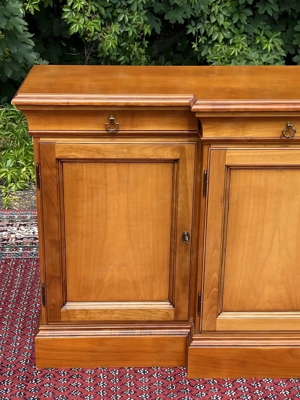  Biedermeier Stilmöbel Kommode Barock Sideboard Anrichte Kirschbaum TV Schrank  Bild 2
