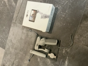 Dji OM4 Osmo Gimbal Smartphone Stativ für Apple iPhone 16 17 15 pro