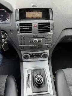 Mercedes-Benz C-Klasse Bild 14