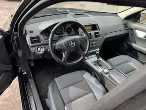 Mercedes-Benz C-Klasse Bild 11