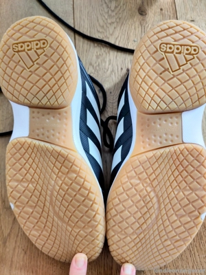 Hallenschuhe Gr. 40 Bild 3