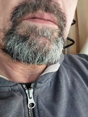 Such Frau für regelmäßige Treffen 