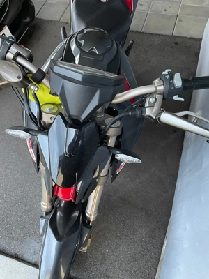 Motorrad 125 (Zontes ZT 125 U Naked Bike mit Keyless go) Bild 3