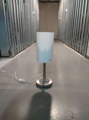 Leuchte für Nachtkästchen usw.