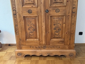 Voglauer Anno 1600 Landhaus TV Schrank Bauernschrank Dielenschrank Kleiderschrank Kasten Bild 5