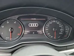 Audi A4 Bild 14