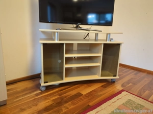 Rollkasten  TV Kommode zu verschenken 