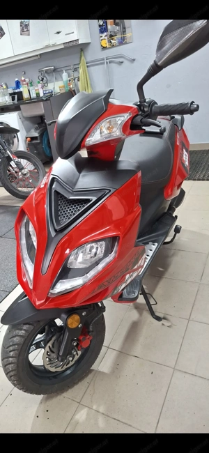 Moped Roller 50ccm Bild 2