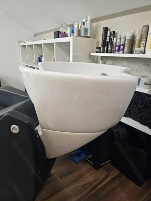 Salon  Friseur Waschanlage 