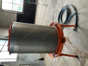 Hydromostpresse Edelstahl 90 Liter Bild 3