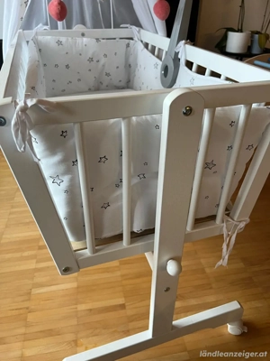 Holz-Stubenwagen Bild 2