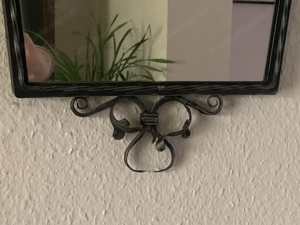 Spiegel mit Schmiedeisenrahmen Bild 3