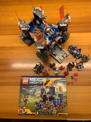 Lego Nexo Knights 70317 Bild 3