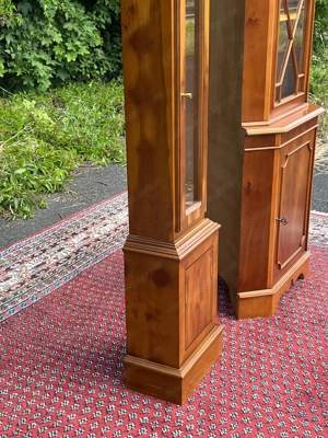 Biedermeier Standuhr Stilmöbel Uhr Barock Vitrine Eckvitrine Eibe England Bild 6