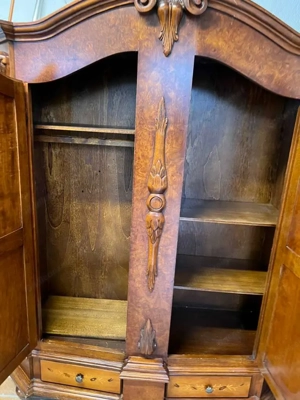Barock Schrank Kleiderschrank Nussbaum Massiv Biedermeier Bauernschrank Landhaus Möbel Kasten  Bild 2