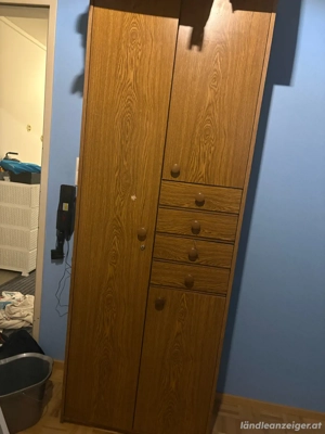 kleiderschrank