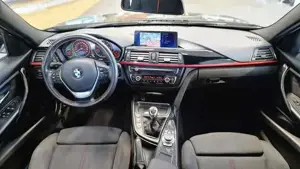 BMW 320 Bild 15