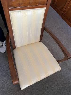 Esszimmer Tisch Esstisch Stühle Sessel SELVA Italienische Stilmöbel Bild 10