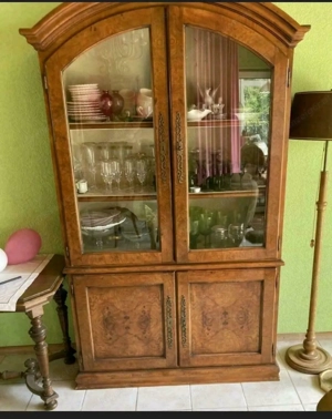 Biedermeier Vitrine Barock Nussbaum Italien Landhaus