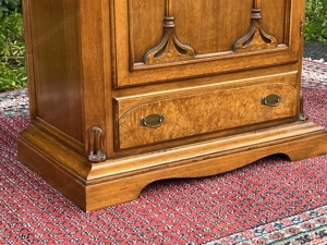 Biedermeier Barock Schrank Gründerzeit Landhaus Stil Kirschbaum Empire Louis XV Dielenschrank Kasten Bild 7