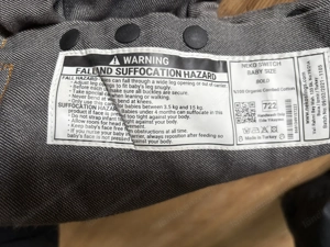 Babytrage (für vorne und hinten) Bild 3