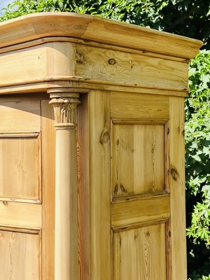 Biedermeier Schrank Barock Dielenschrank Kleiderschrank Bauernschrank Löwenfüße Kasten Bild 2