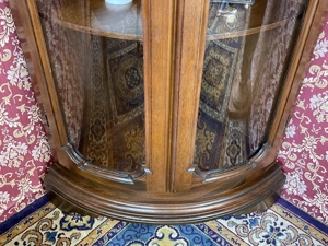 Biedermeier Eckschrank Vitrine Barock Nussbaum Louis XV Bild 4