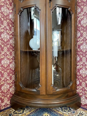 Biedermeier Eckschrank Vitrine Barock Nussbaum Louis XV Bild 3