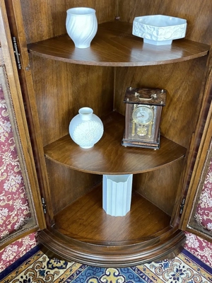 Biedermeier Eckschrank Vitrine Barock Nussbaum Louis XV Bild 7