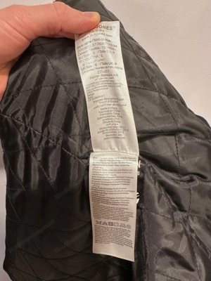 Kurzer schwarzer Wollmantel, Herren Größe S Bild 9