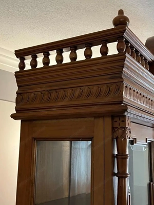 Biedermeier Vitrine Vitrinenschrank Landhaus Bauernschrank Eiche Gründerzeit Schrank Barock Louis XV Bild 4