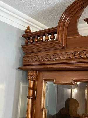 Biedermeier Vitrine Vitrinenschrank Landhaus Bauernschrank Eiche Gründerzeit Schrank Barock Louis XV Bild 2