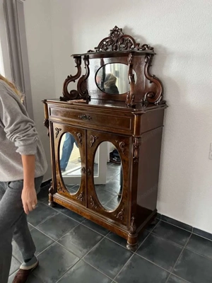 Biedermeier Vitrine Kommode Schrank Vertiko Gründerzeit Bauernschrank Nussbaum Barock Louis XV Empir