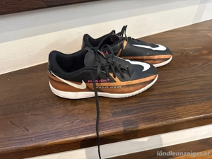 Nike Hallensportschuhe